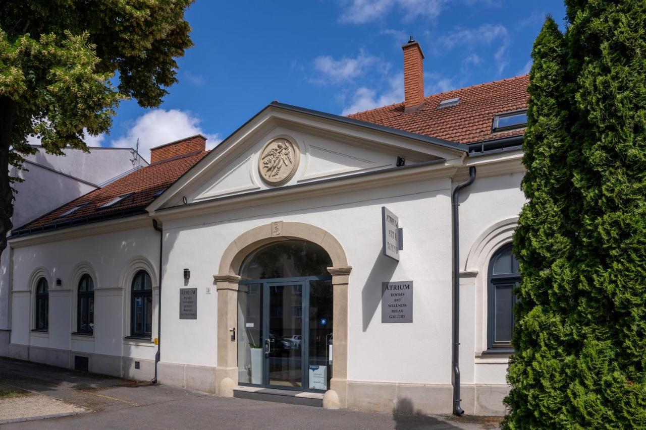 Átrium Art&Rooms Sopron Exterior foto